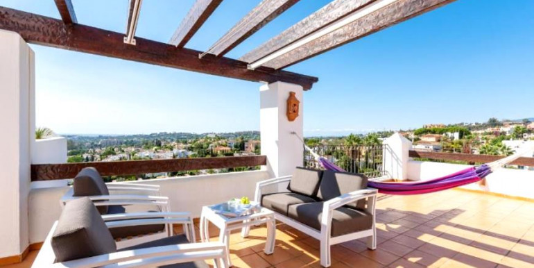 ÁTICO DÚPLEX EN MARBELLA