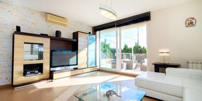 VILLA FAMILIAR EN ALBIR