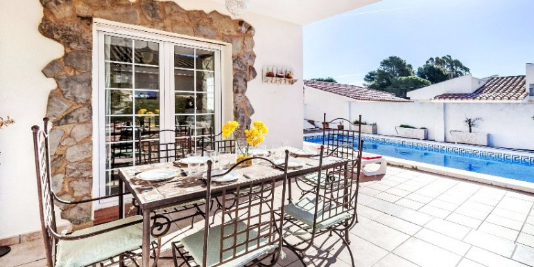 MIAMI PLATJA 490m DEL MAR MIAMI PLATJA 490m DEL MAR