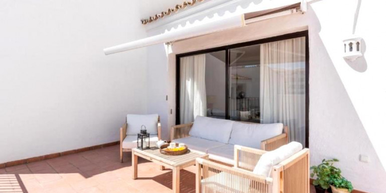 ELEGANTE PISO PUERTO BANÚS