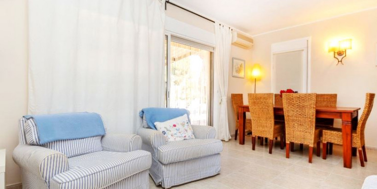 ADOSADA FAMILIAR MIAMI PLATJA ADOSADA FAMILIAR MIAMI PLATJA