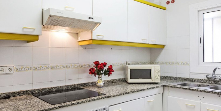 EN CAMBRILS A 190m DEL MAR