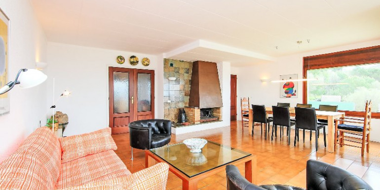 EN ROSES CON VISTAS AL MAR EN ROSES CON VISTAS AL MAR