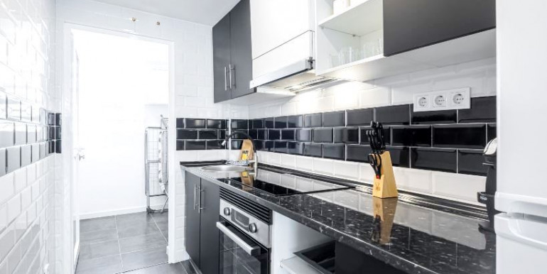 IN BENIDORM 30m FROM THE SEA IN BENIDORM 30m FROM THE SEA