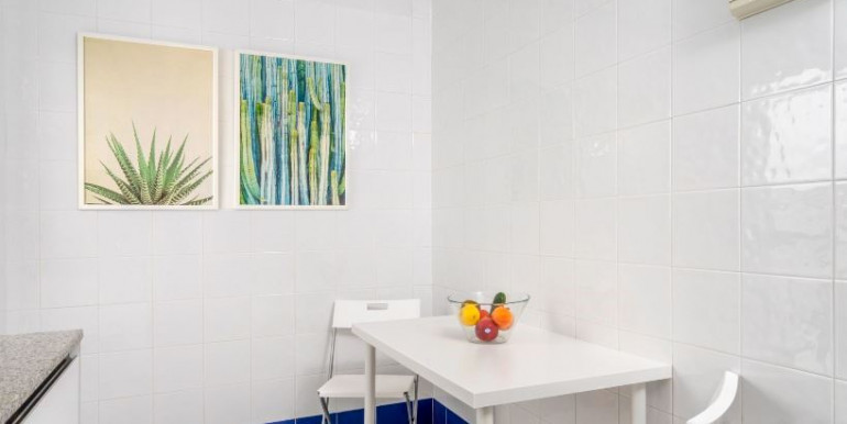 ACOGEDOR PISO TORREMOLINOS