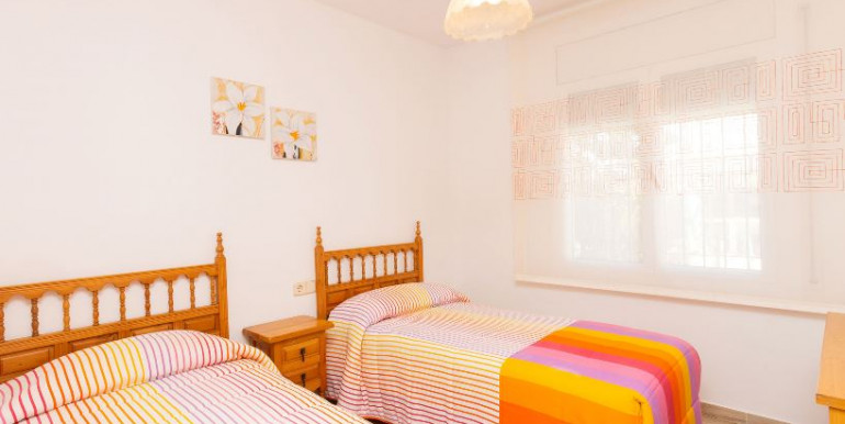 ACOGEDOR CHALET EN CUNIT ACOGEDOR CHALET EN CUNIT