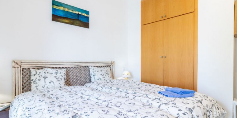 EMPURIABRAVA 800m FROM THE SEA EMPURIABRAVA 800m FROM THE SEA