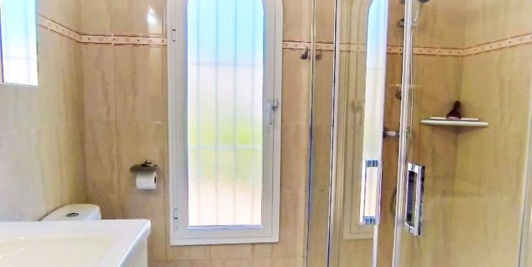 LA NUCIA CERCA DE BENIDORM LA NUCIA CERCA DE BENIDORM