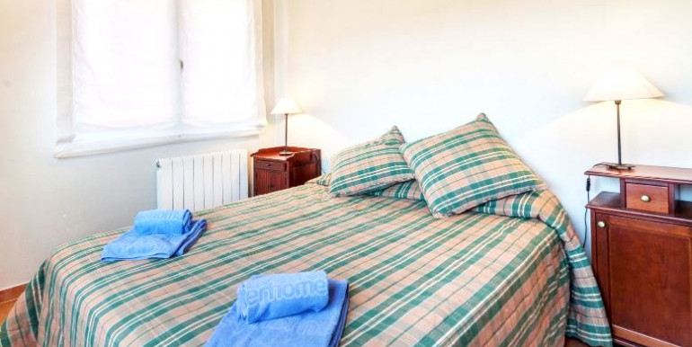 SOLEADA VILLA EN CALONGE SOLEADA VILLA EN CALONGE