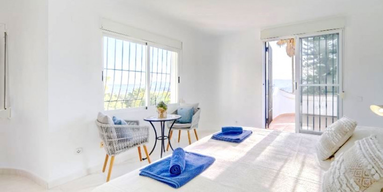 BRIGHT VILLA IN JÁVEA BRIGHT VILLA IN JÁVEA