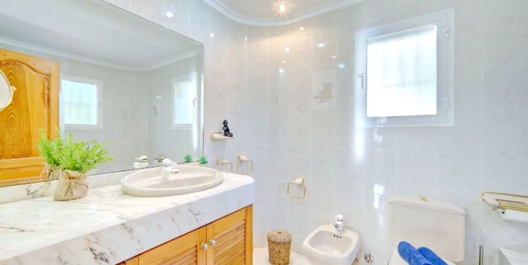 BRIGHT VILLA IN JÁVEA BRIGHT VILLA IN JÁVEA