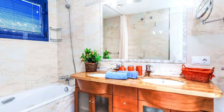 PLAYA DE ARO A 50m DEL MAR PLAYA DE ARO A 50m DEL MAR