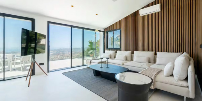 ESPACIOSA VILLA EN MIJAS ESPACIOSA VILLA EN MIJAS