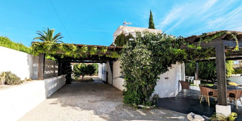 CERCA DE BENIDORM LA NUCIA CERCA DE BENIDORM LA NUCIA