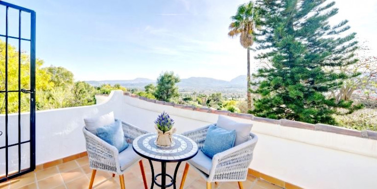 BRIGHT VILLA IN JÁVEA BRIGHT VILLA IN JÁVEA