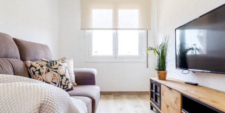 IN DELTEBRE 200m FROM THE SEA IN DELTEBRE 200m FROM THE SEA