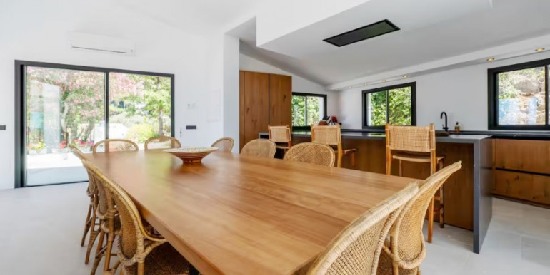 ESPACIOSA VILLA EN MIJAS ESPACIOSA VILLA EN MIJAS