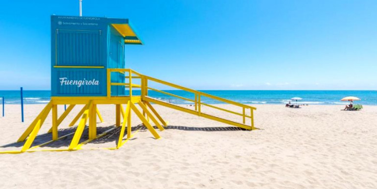 IN FUENGIROLA 40m FROM THE SEA IN FUENGIROLA 40m FROM THE SEA