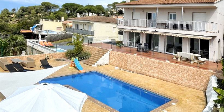 LLORET DE MAR HOLIDAYS LLORET DE MAR HOLIDAYS