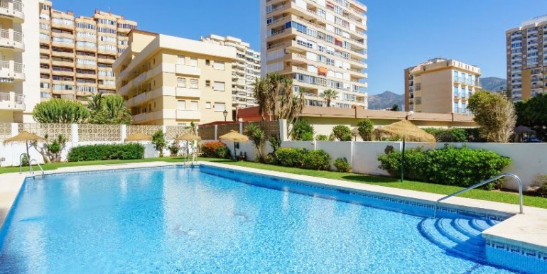 35m FROM THE SEA IN FUENGIROLA 35m FROM THE SEA IN FUENGIROLA