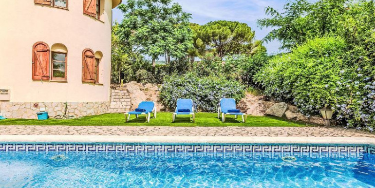 MARAVILLOSA VILLA EN CALONGE MARAVILLOSA VILLA EN CALONGE