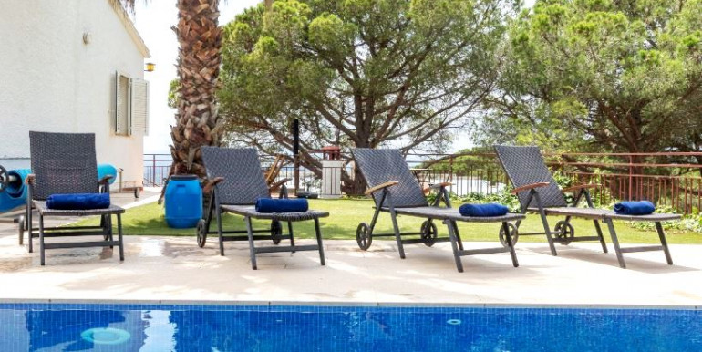 FANTÁSTICA VILLA LLORET DE MAR FANTÁSTICA VILLA LLORET DE MAR