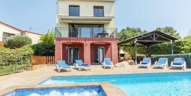 VACACIONAL LLORET DE MAR VACACIONAL LLORET DE MAR