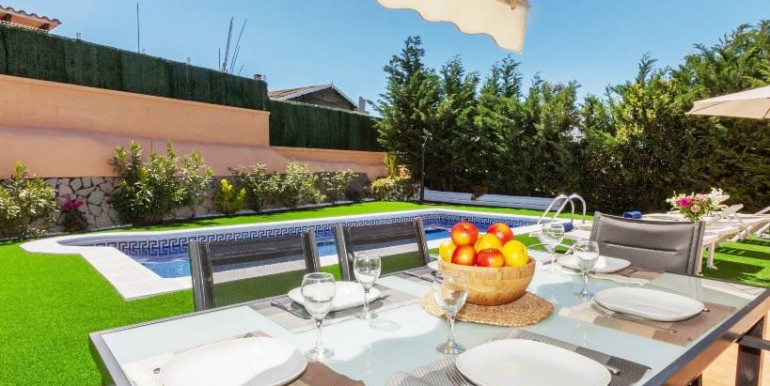 BONITO CHALET LLORET DE MAR BONITO CHALET LLORET DE MAR