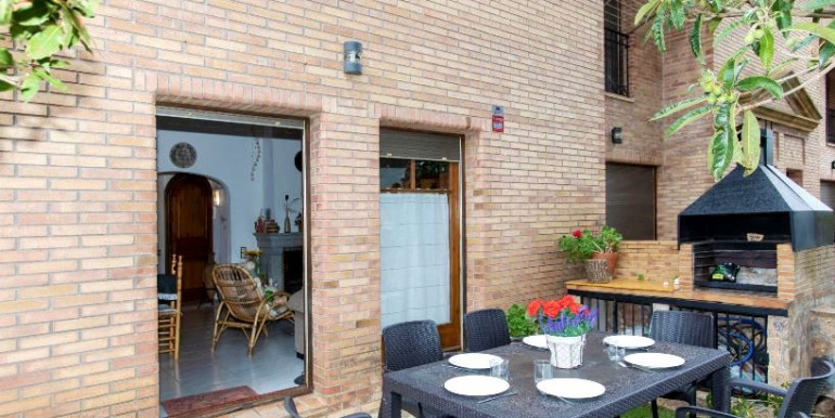 FAMILY TOWNHOUSE IN CALONGE FAMILY TOWNHOUSE IN CALONGE