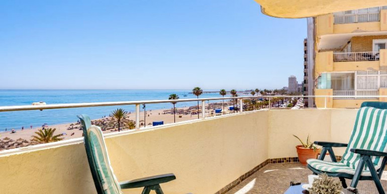 35m FROM THE SEA IN FUENGIROLA 35m FROM THE SEA IN FUENGIROLA