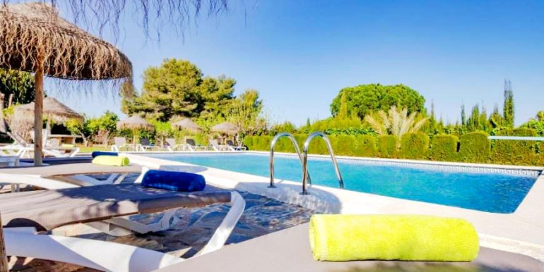 MANSIÓN EN ALHAURÍN DE LA TORRE MANSIÓN EN ALHAURÍN DE LA TORRE