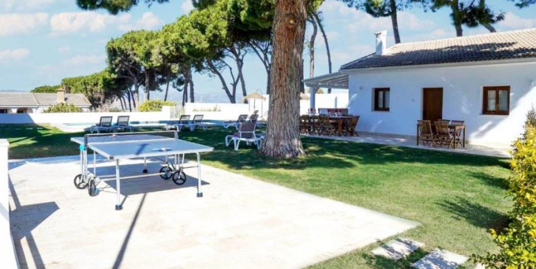 LARGE VILLA ALHAURÍN DE LA TORRE LARGE VILLA ALHAURÍN DE LA TORRE