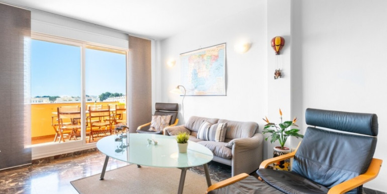 IN FUENGIROLA 500m FROM THE SEA IN FUENGIROLA 500m FROM THE SEA