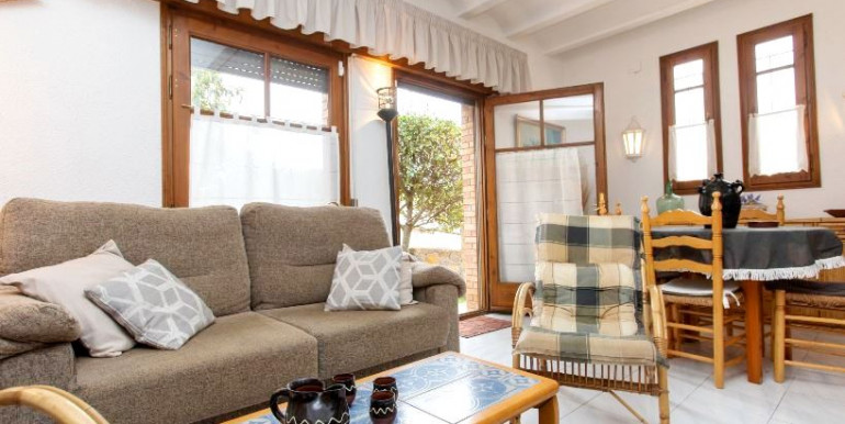 FAMILY TOWNHOUSE IN CALONGE FAMILY TOWNHOUSE IN CALONGE