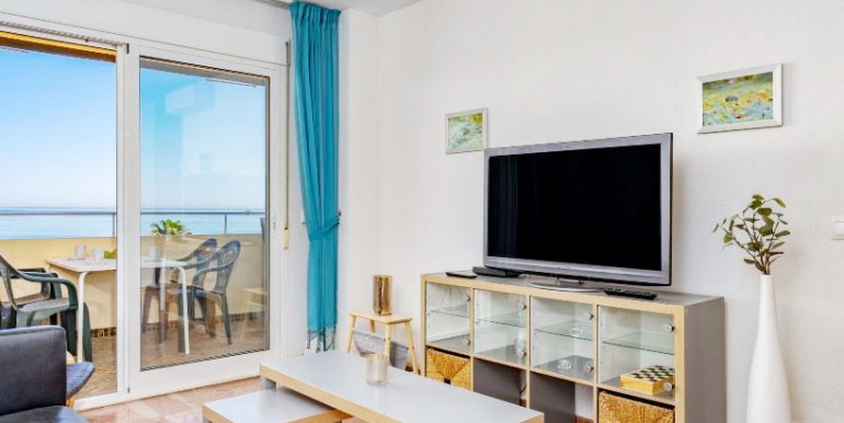 35m FROM THE SEA IN FUENGIROLA 35m FROM THE SEA IN FUENGIROLA