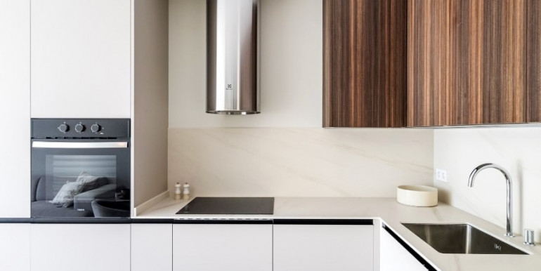 BONITO APARTAMENTO EN BENAHAVÍS BONITO APARTAMENTO EN BENAHAVÍS