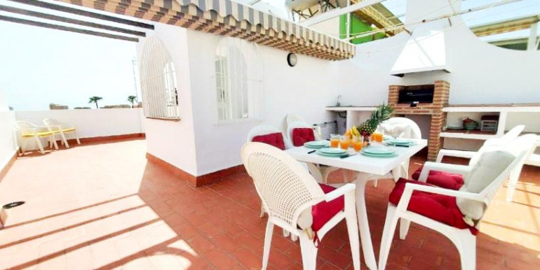 ADOSADA FAMILIAR TORREMOLINOS ADOSADA FAMILIAR TORREMOLINOS