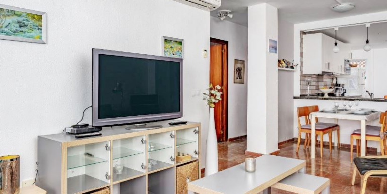 35m FROM THE SEA IN FUENGIROLA 35m FROM THE SEA IN FUENGIROLA