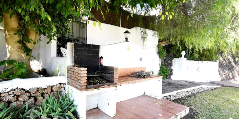 AMPLIA VILLA EN NERJA AMPLIA VILLA EN NERJA