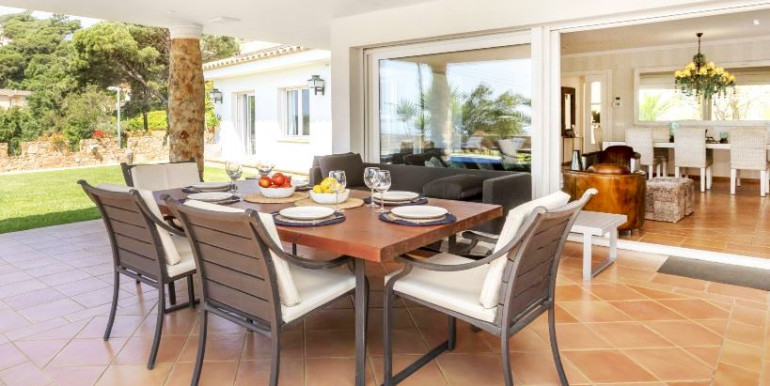 ESTUPENDA VILLA LLORET DE MAR ESTUPENDA VILLA LLORET DE MAR