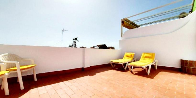 ADOSADA FAMILIAR TORREMOLINOS ADOSADA FAMILIAR TORREMOLINOS