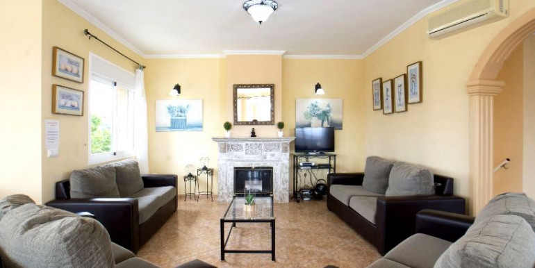 VILLA DE 9 DORMITORIOS EN CALPE VILLA DE 9 DORMITORIOS EN CALPE