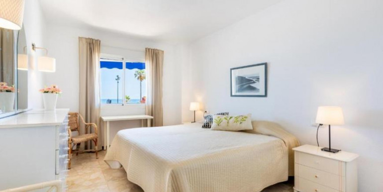 IN FUENGIROLA 35m FROM THE SEA IN FUENGIROLA 35m FROM THE SEA