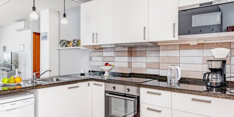 35m FROM THE SEA IN FUENGIROLA 35m FROM THE SEA IN FUENGIROLA