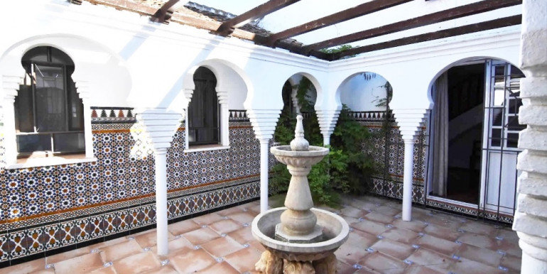 AMPLIA VILLA EN NERJA AMPLIA VILLA EN NERJA