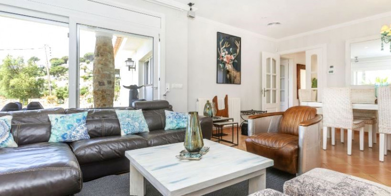 ESTUPENDA VILLA LLORET DE MAR ESTUPENDA VILLA LLORET DE MAR