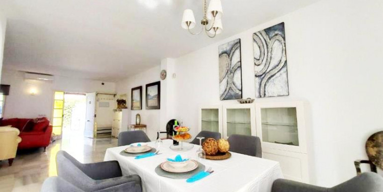 ADOSADA FAMILIAR TORREMOLINOS ADOSADA FAMILIAR TORREMOLINOS