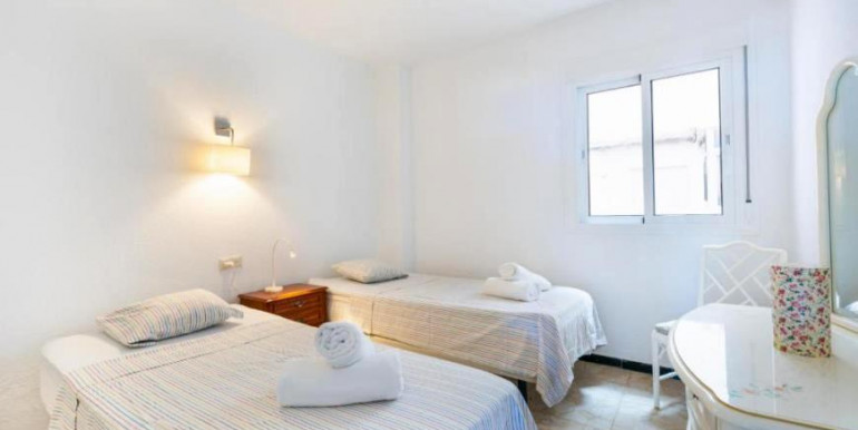 IN FUENGIROLA 35m FROM THE SEA IN FUENGIROLA 35m FROM THE SEA