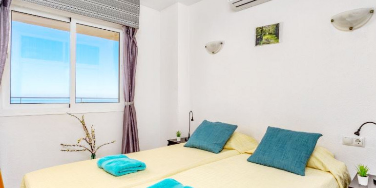 35m FROM THE SEA IN FUENGIROLA 35m FROM THE SEA IN FUENGIROLA