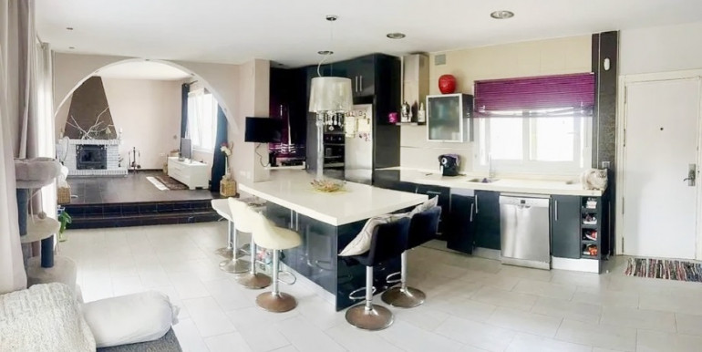 CHALET CON VISTAS AL MAR CHALET CON VISTAS AL MAR